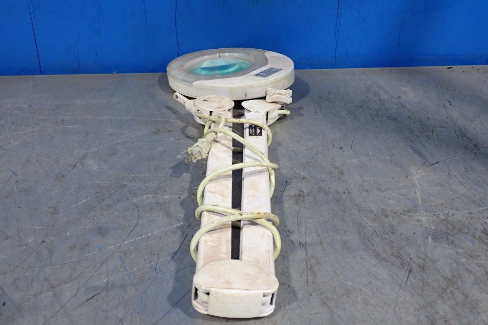 Intertek 6 Watts Magnifier Lamp - 6025-8