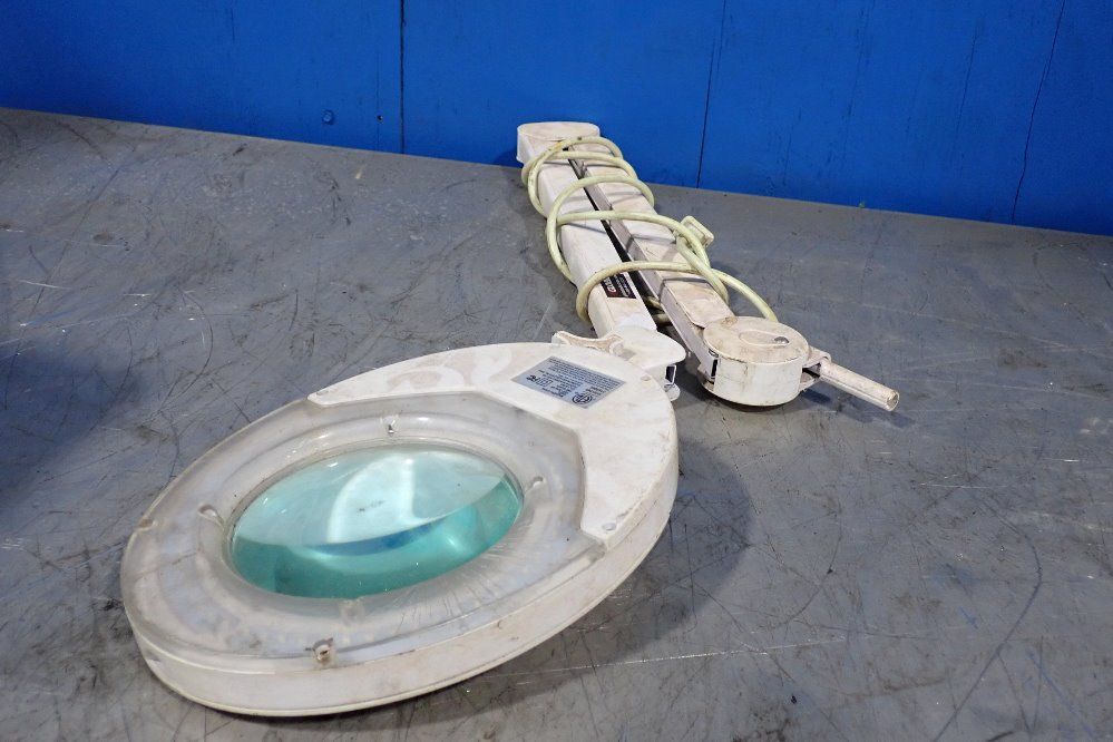 Intertek 6 Watts Magnifier Lamp - 6025-8