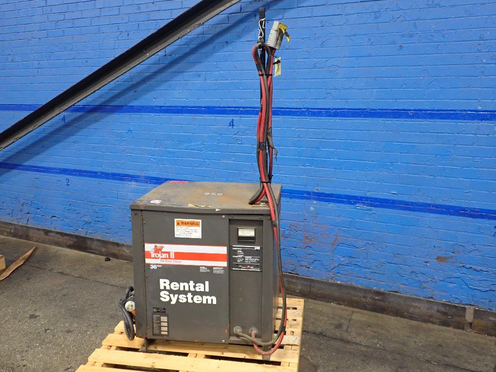 Trojan Ii 451-725 Ah Battery Charger - 81t725-9c22