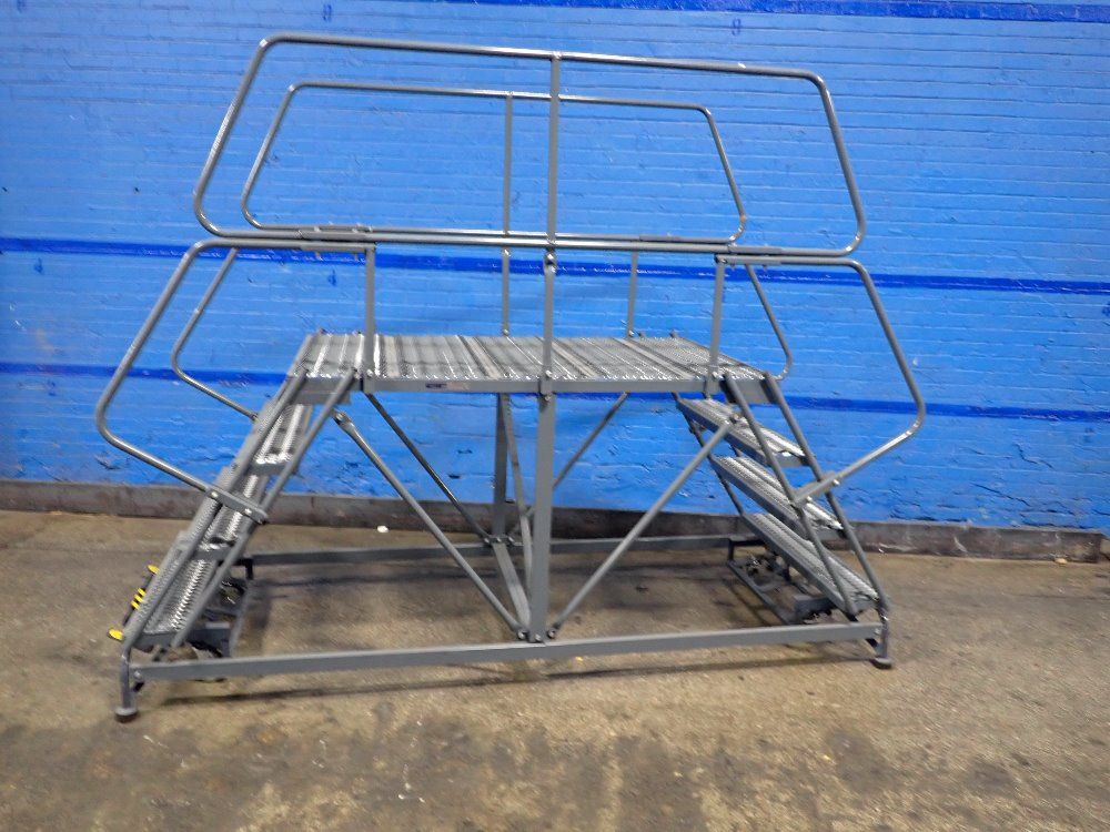 Ballymore 4 Steps Per Side/42" Height Bridge Crossover Platform