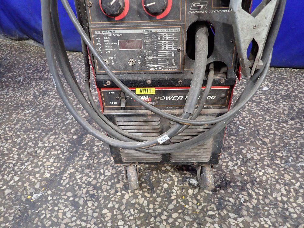 Lincoln Electric 350 Amps Welder - Powermig 300