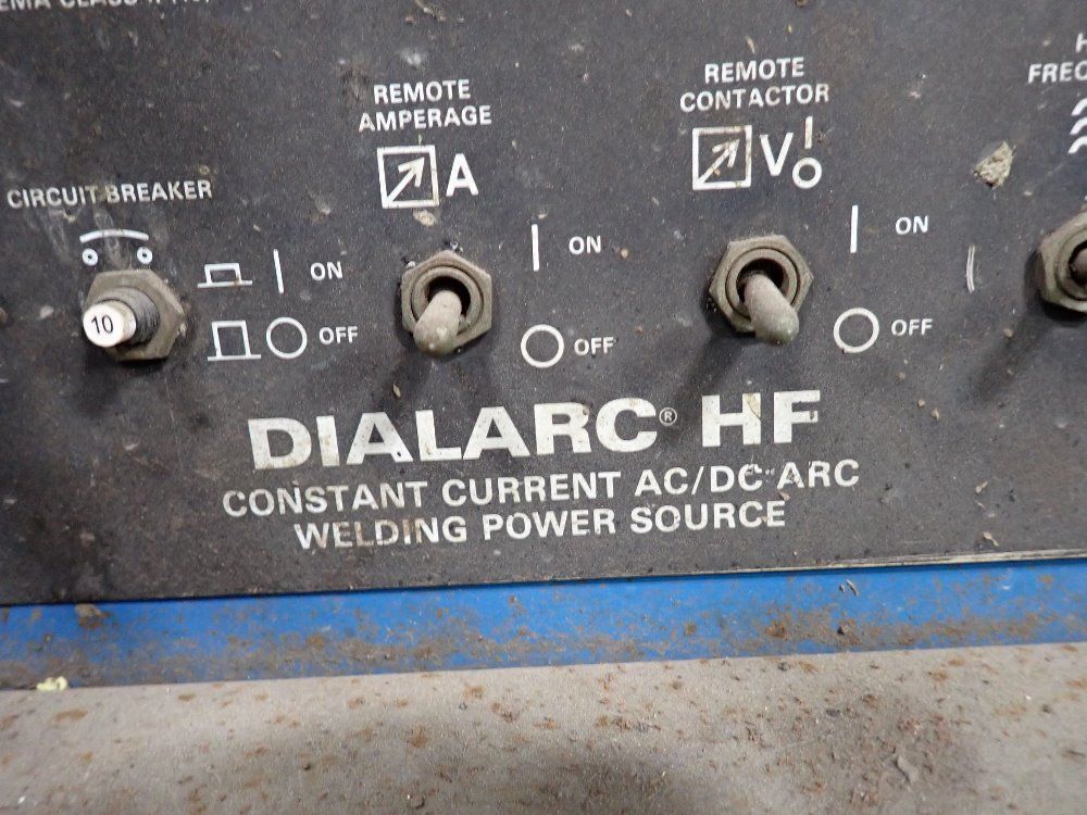 Miller 250 Amps Welder - Dialarc Hf