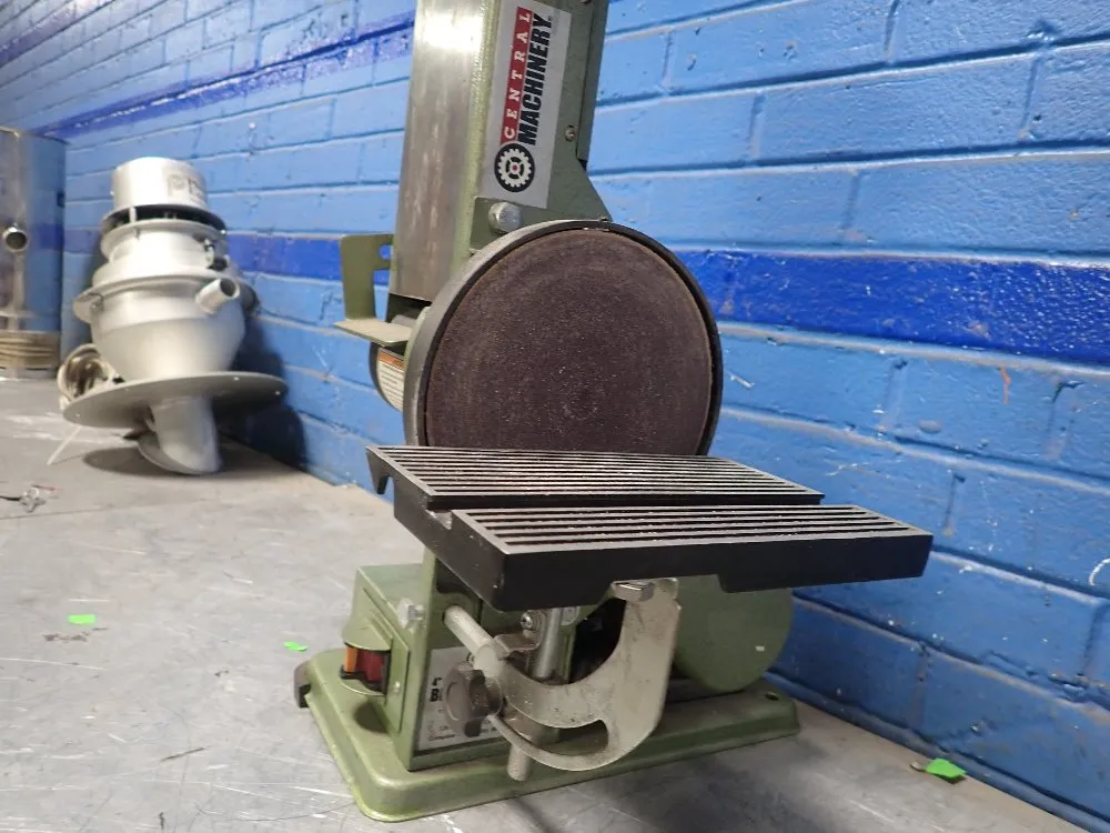 Central Machinery 4" Belt/6" Disc Belt/disc Sander