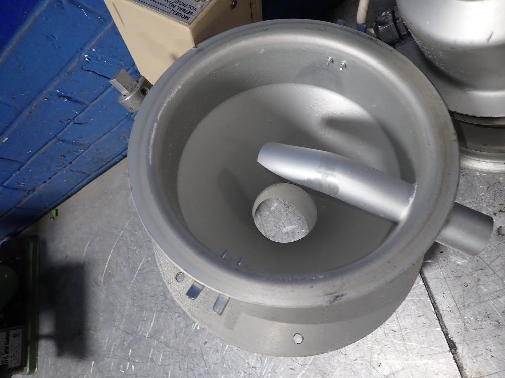 Plastic Process Equipment 7" Feeder - Hl-1np