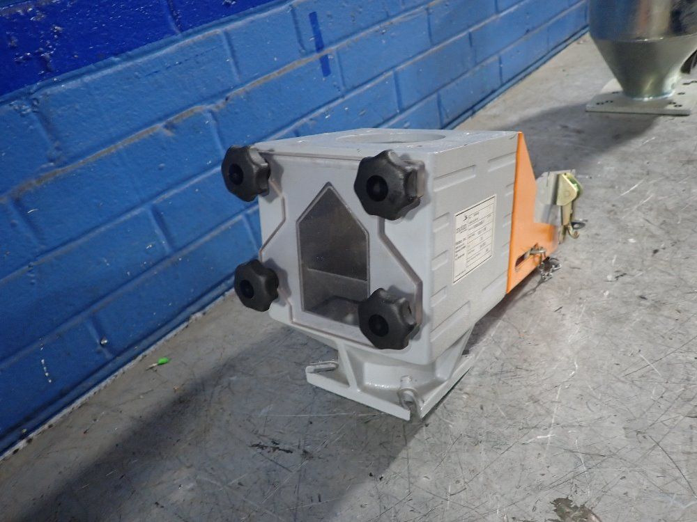 Motan Feeder - Mini Color G1