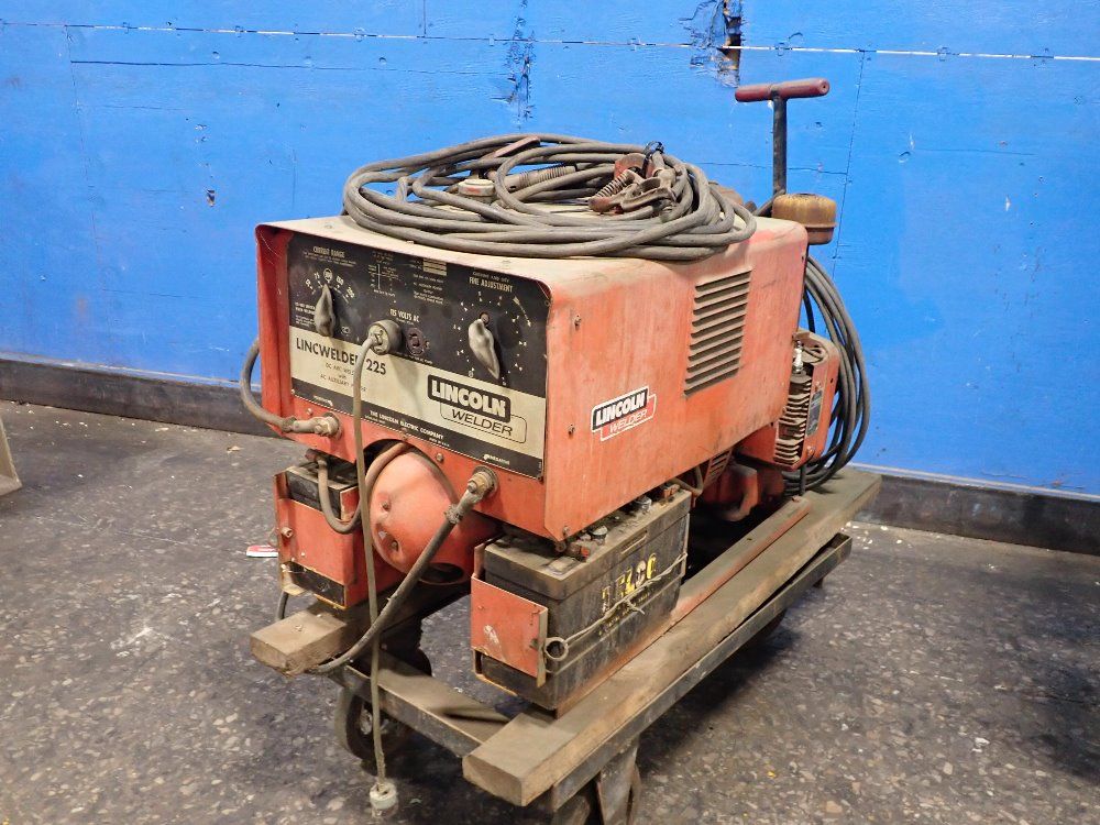 Lincoln Electric 225 Amps Welder - Dc-22513-as