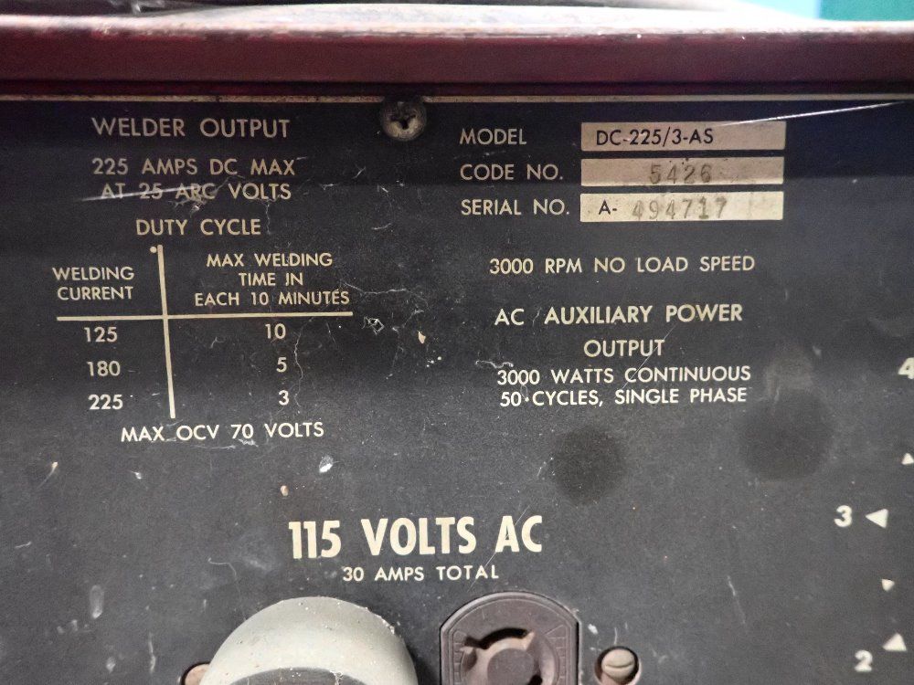 Lincoln Electric 225 Amps Welder - Dc-22513-as