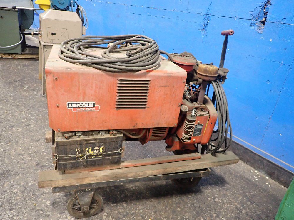 Lincoln Electric 225 Amps Welder - Dc-22513-as