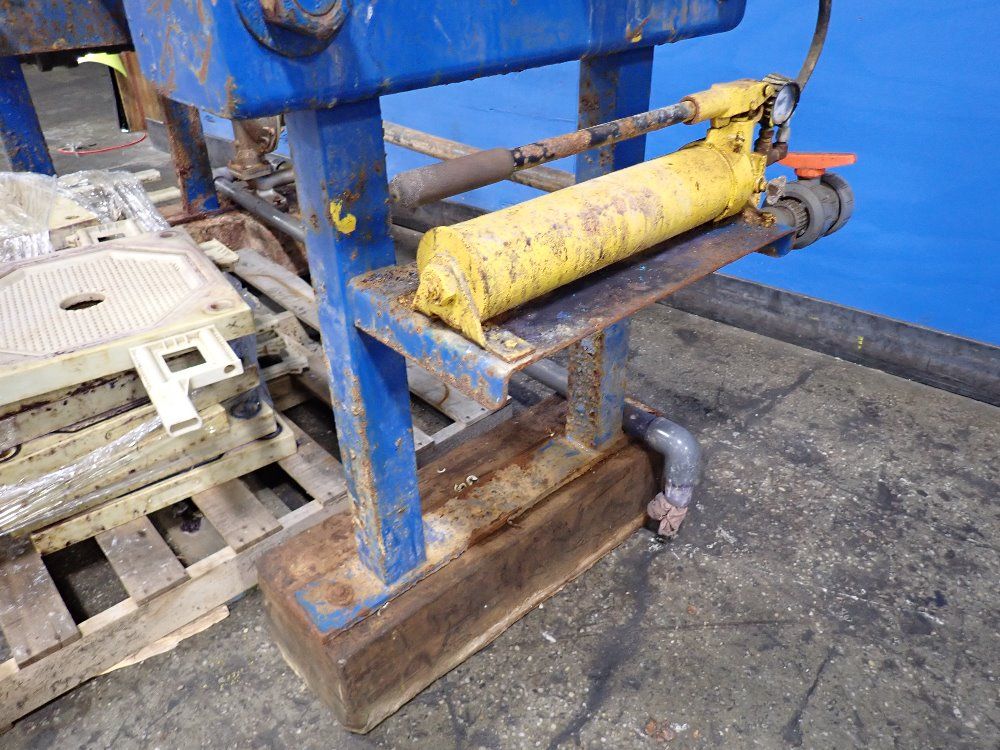 Micronics 18 1/2" X 18 1/2" Filter Press