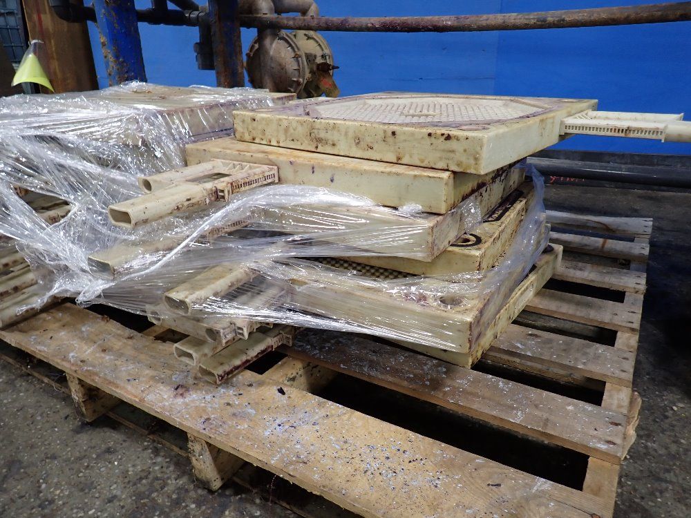 Micronics 18 1/2" X 18 1/2" Filter Press