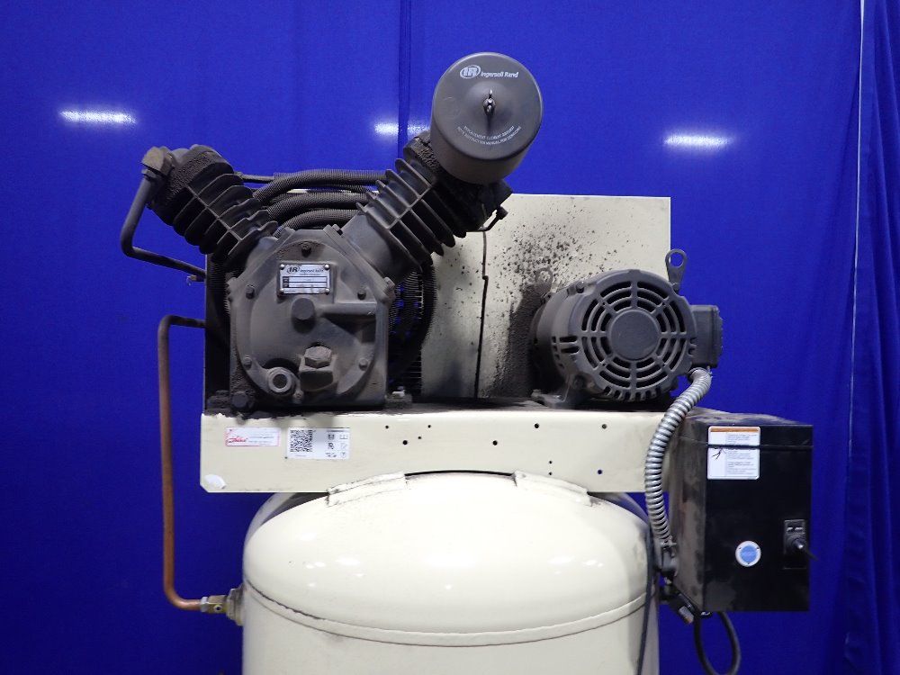 Ingersoll Rand 10 Hp Air Compressor - 2545