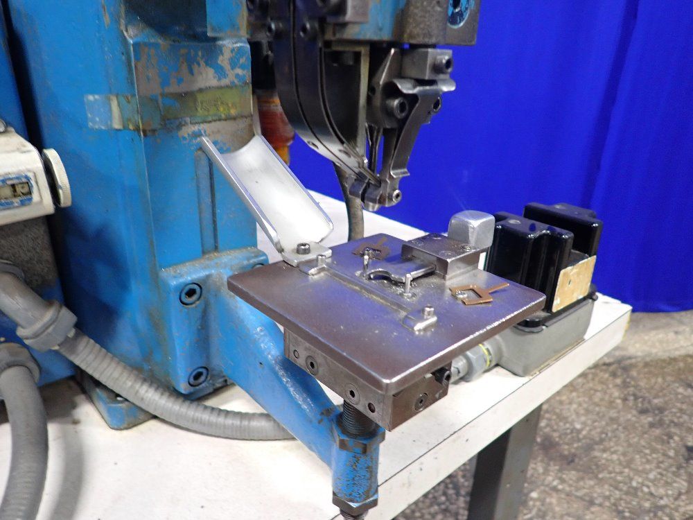 National Rivet Riveter - Va