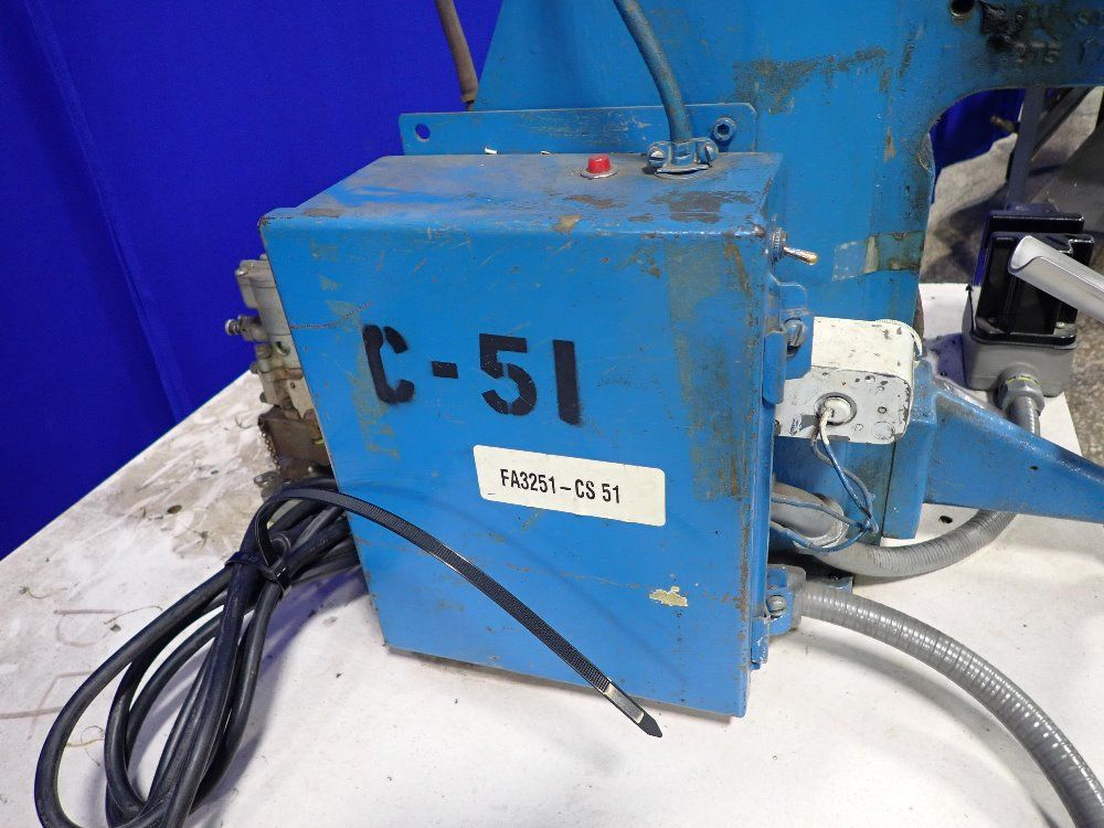 National Rivet Riveter - Va