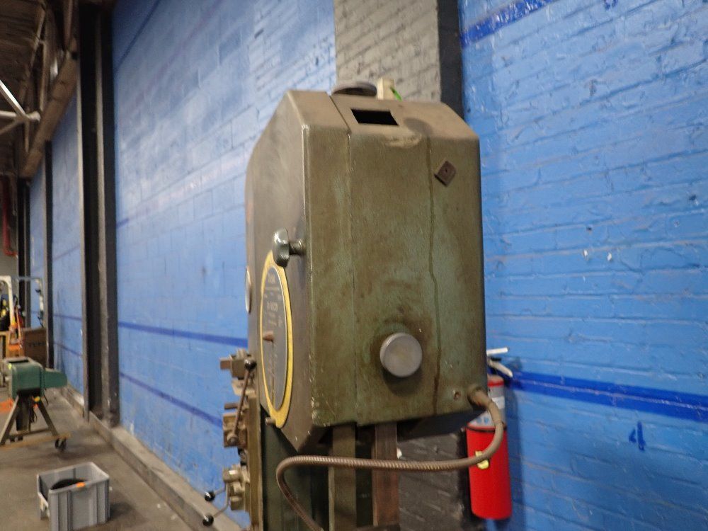 Wespa 15 1/2" Throat Vertical Band Saw - 1599