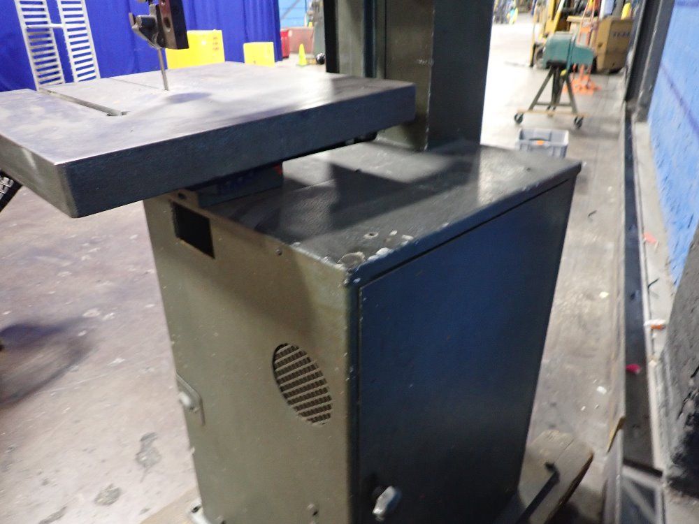 Wespa 15 1/2" Throat Vertical Band Saw - 1599