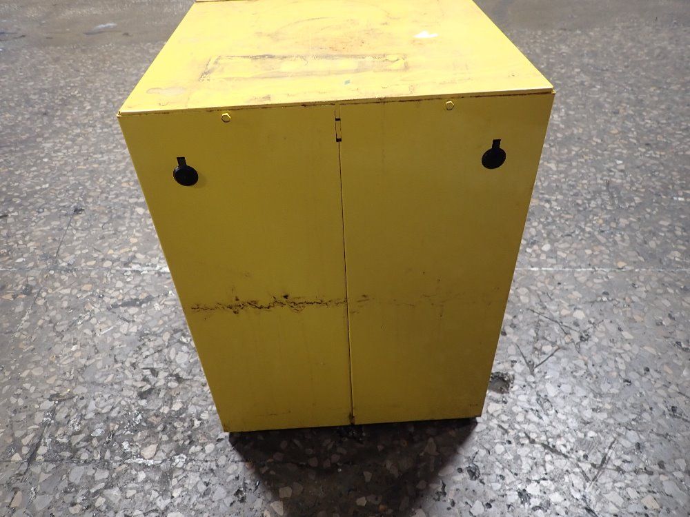 Justrite 4 Gallons/17" X 17" X 22" Id Flammable Storage Cabinet