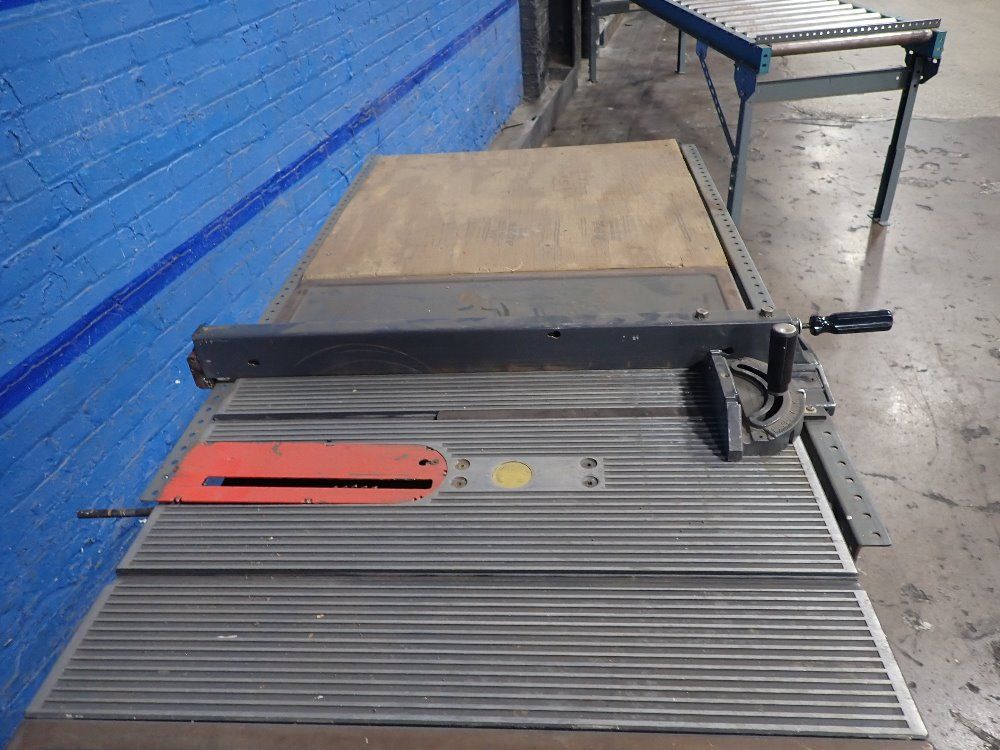 Craftsman 10" Table Saw