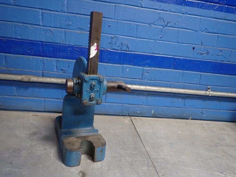 Famco 1 Ton Arbor Press