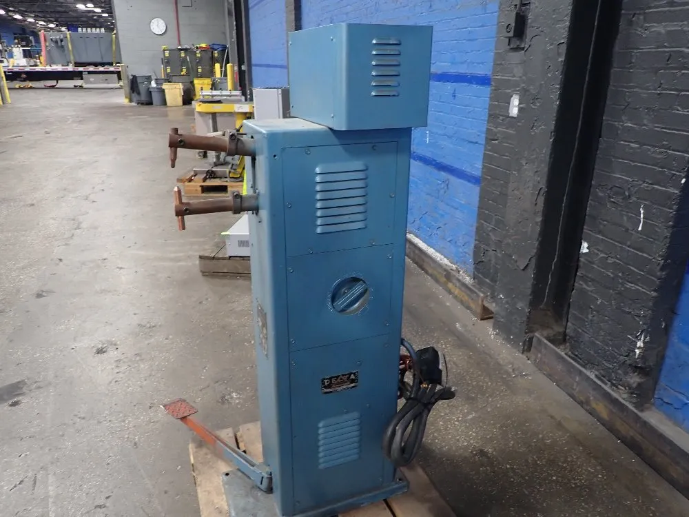Delta/ace 8" Throat Spot Welder - 62
