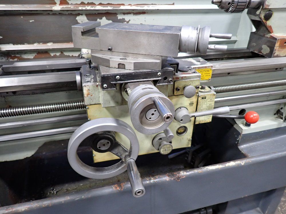 Kbc Gap Bed Lathe
