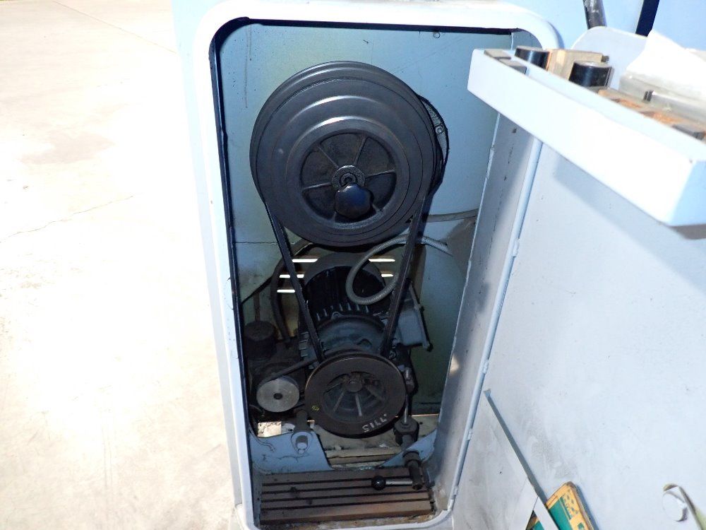 Kalamazoo/startrite 24" X 7.5" Vertical Band Saw