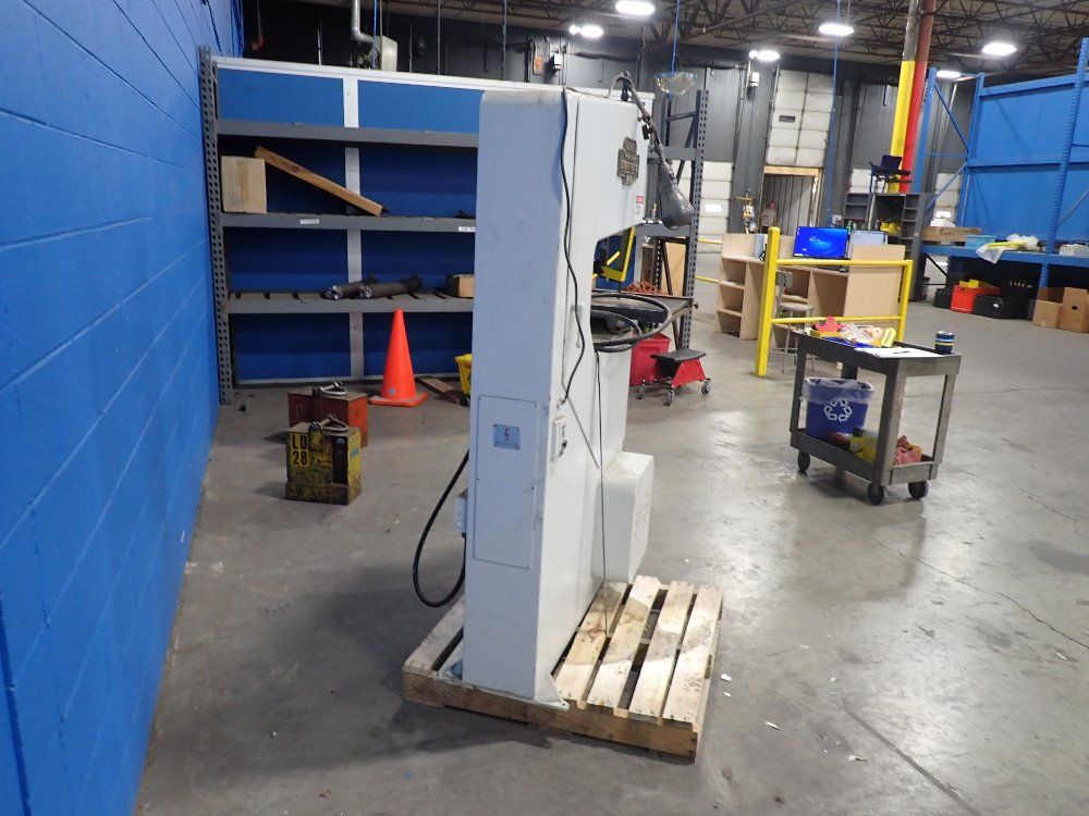 Kalamazoo/startrite 24" X 7.5" Vertical Band Saw