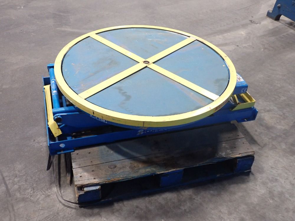 Bishaman 4500 Lb Pneumatic Lift Table