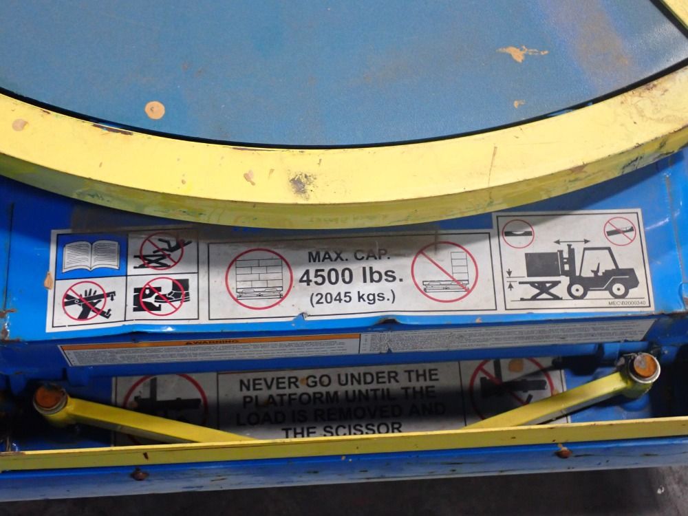 Bishaman 4500 Lb Pneumatic Lift Table