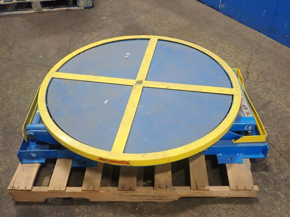 Bishaman 4500 Lb Pneumatic Lift Table