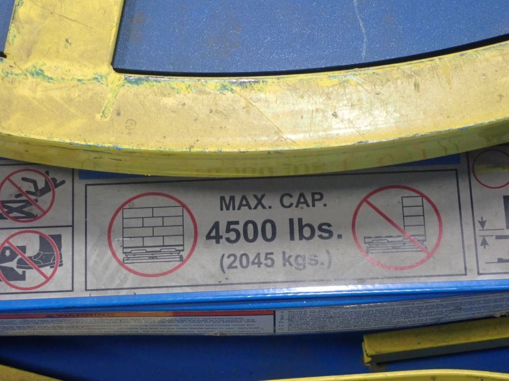 Bishaman 4500 Lb Pneumatic Lift Table