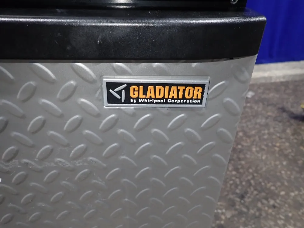 Whirlpool 9" X 16" X 17" Id Trash Compactor - Gladiator Gacp 15xxmg3
