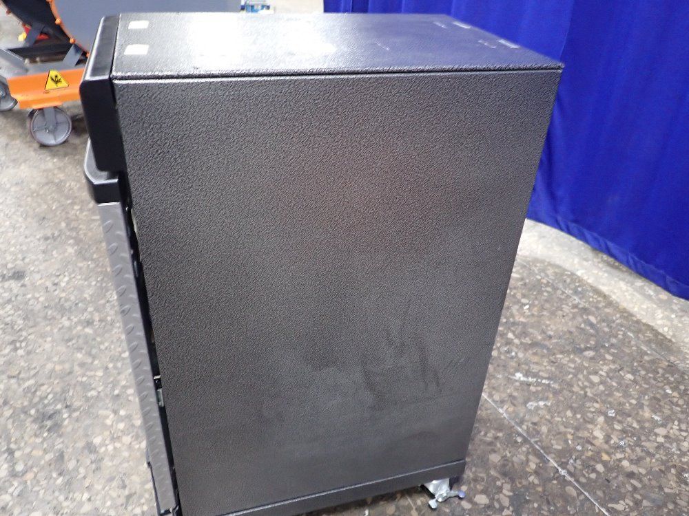 Whirlpool 9" X 16" X 17" Id Trash Compactor - Gladiator Gacp 15xxmg3