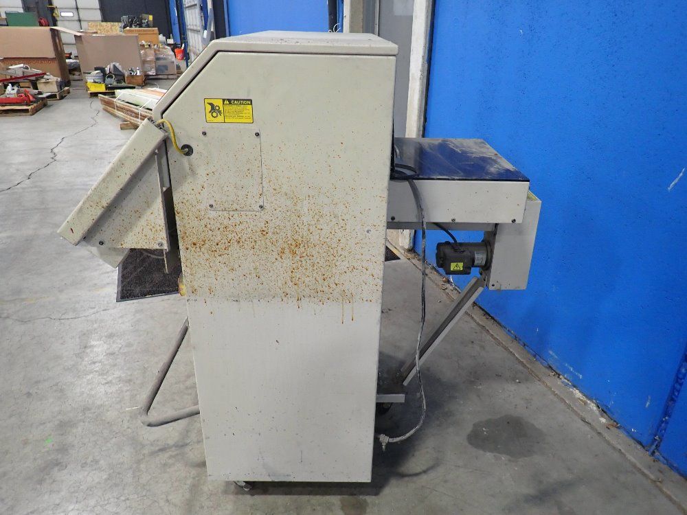 The Challenge Machinery Co. 26" Blade Paper Cutting Machine - Titan 200a