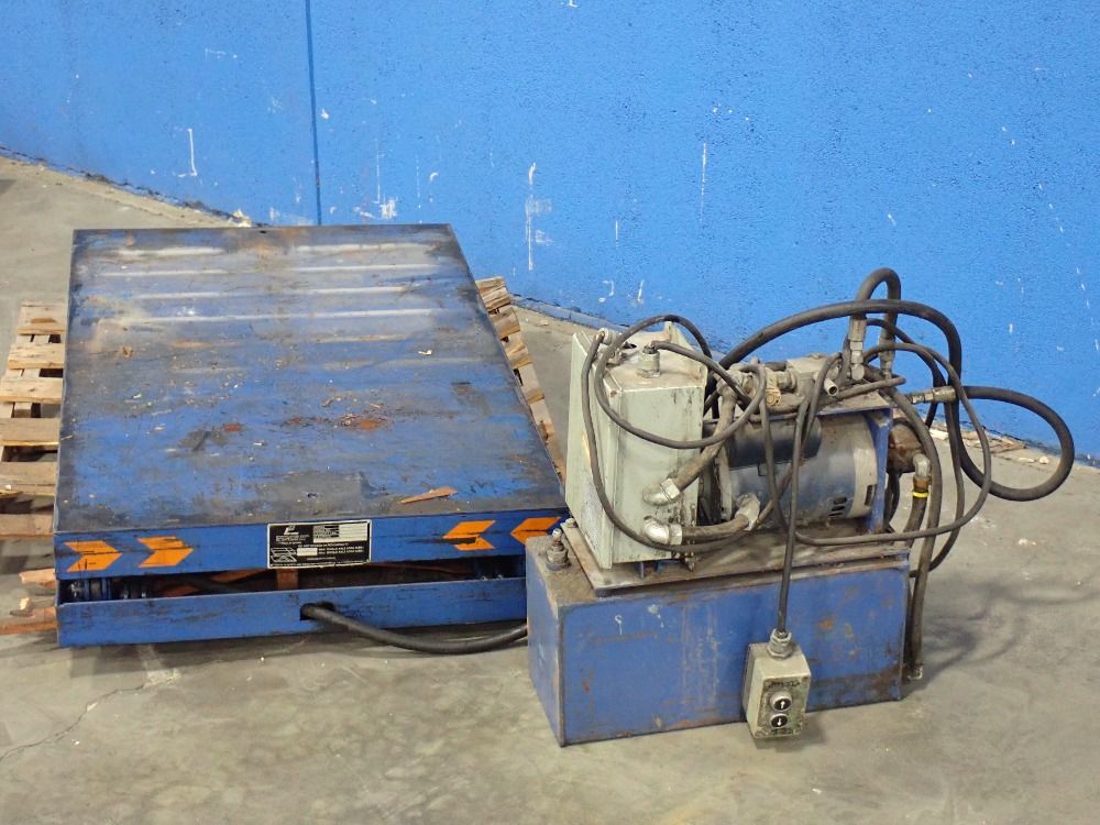 Blue Giant 3000 Lbs./1 Hp Hydraulic Lift Table - Fs3/x30x48