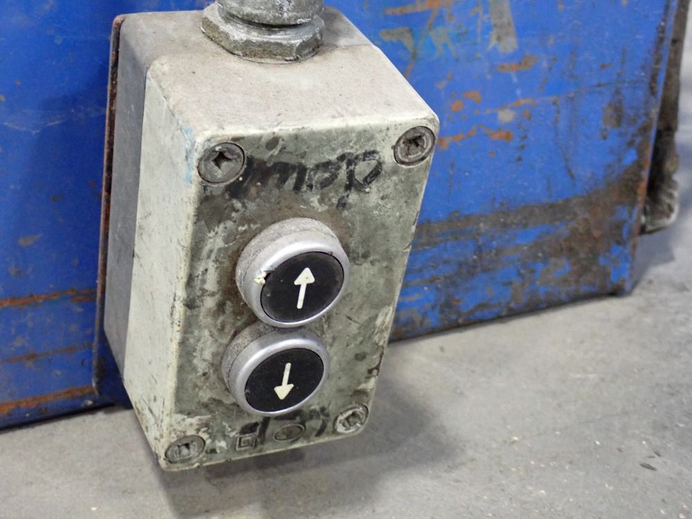 Blue Giant 3000 Lbs./1 Hp Hydraulic Lift Table - Fs3/x30x48