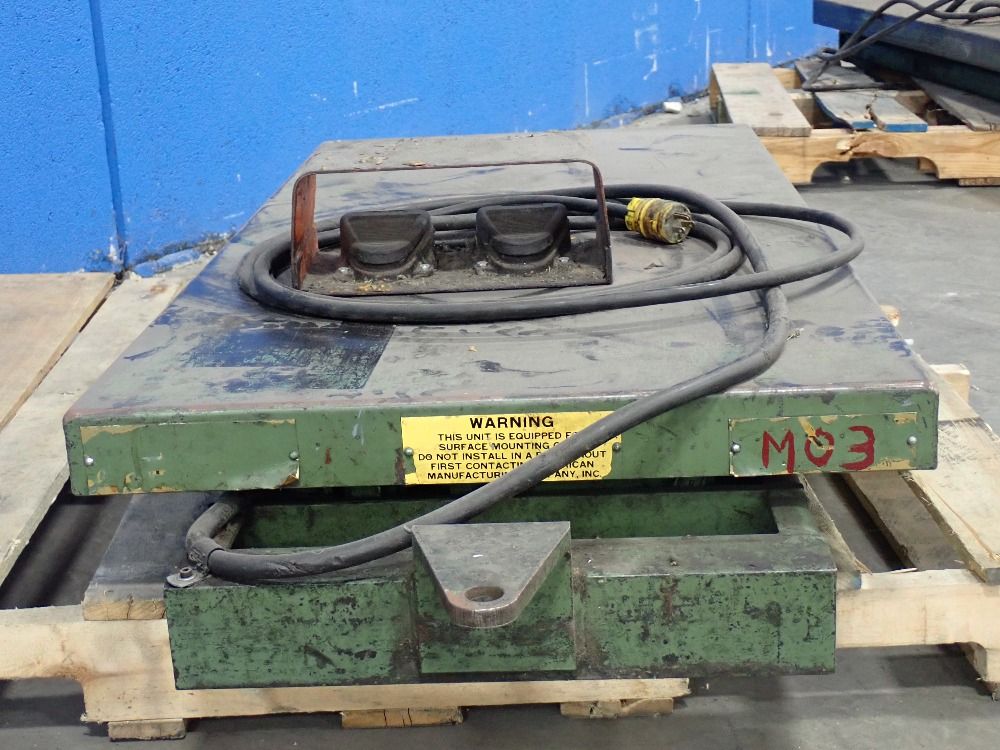 American Mfg. Co. Inc. Electric Lift Table