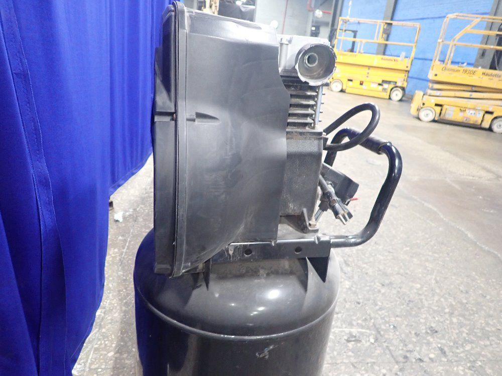 Husky Air Compressor - C304h