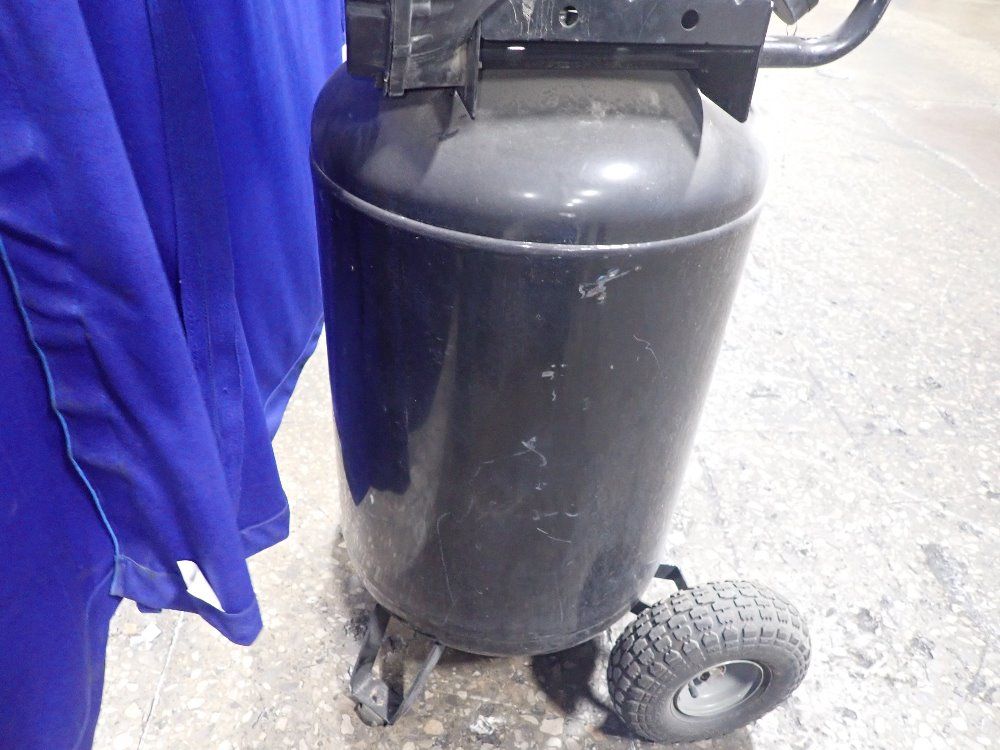 Husky Air Compressor - C304h