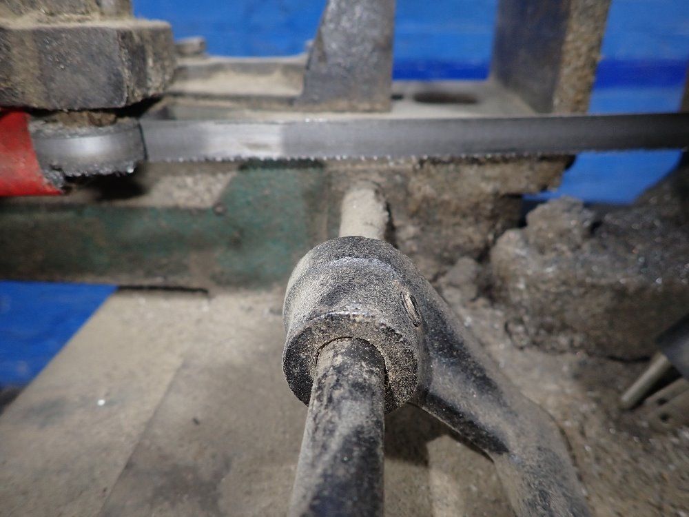 Grizzly Horizontal Band Saw - G9742