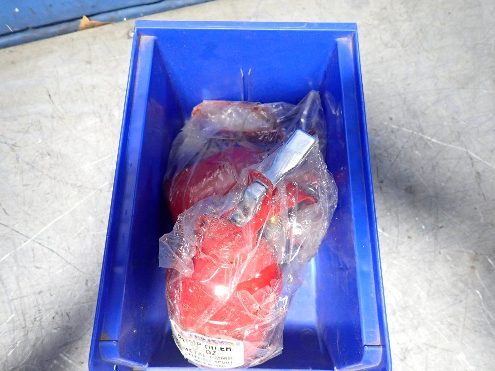 Lubeq 12 Oz Oiler Pump