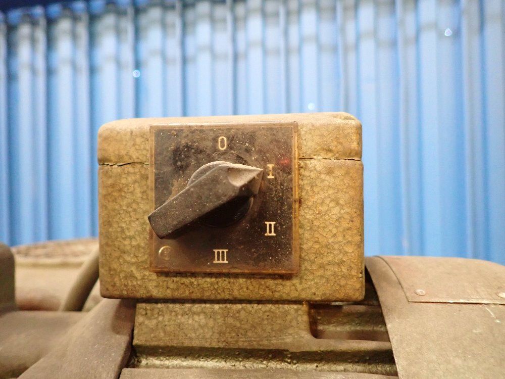 Holz Her Moulder - 1720