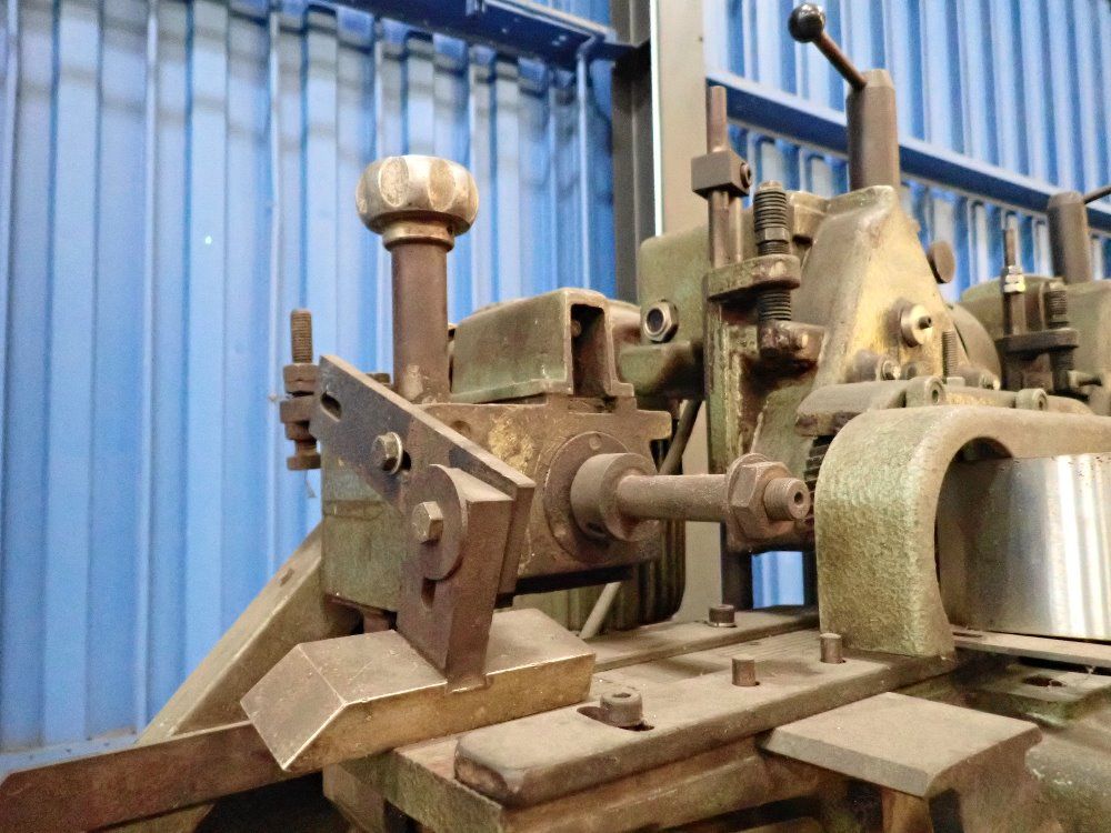 Holz Her Moulder - 1720