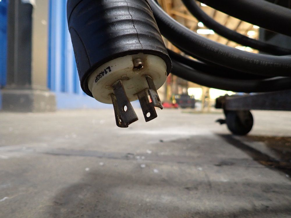 Holz Her Moulder - 1720