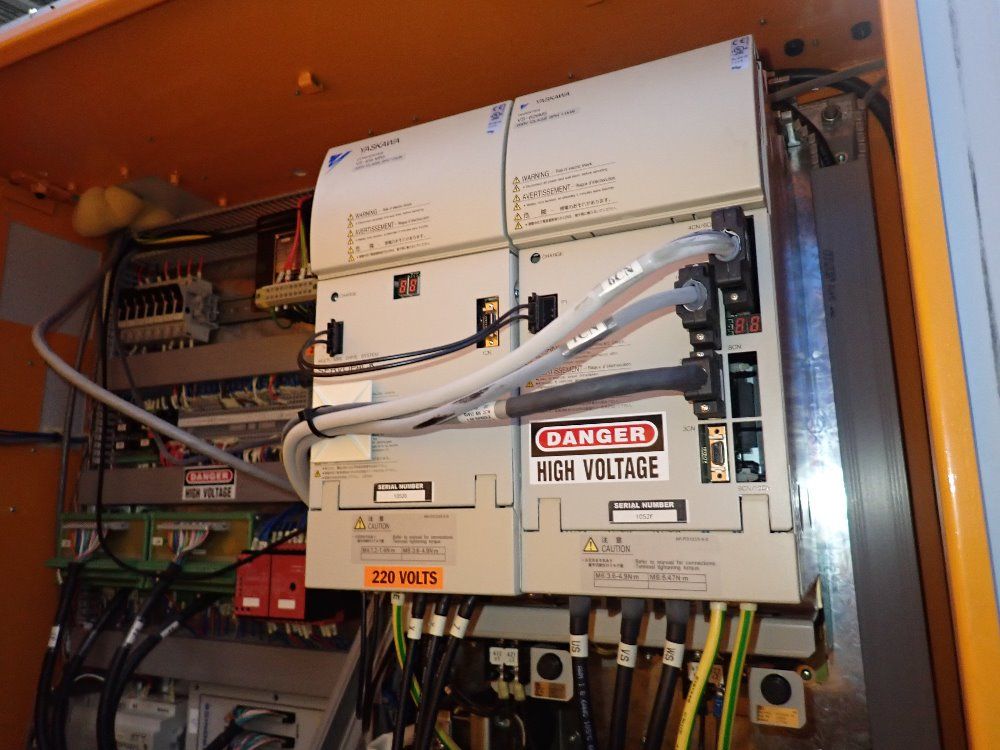 Milltronics 41" X 30" Cnc Vmc - Rw 15