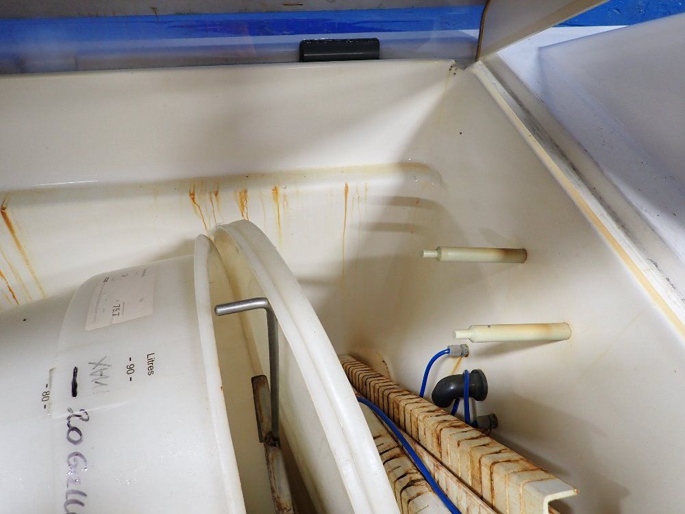 Ascott 43" X 27" X 24" Hid Salt Spray Corrosion Chamber - Ss500-220/a