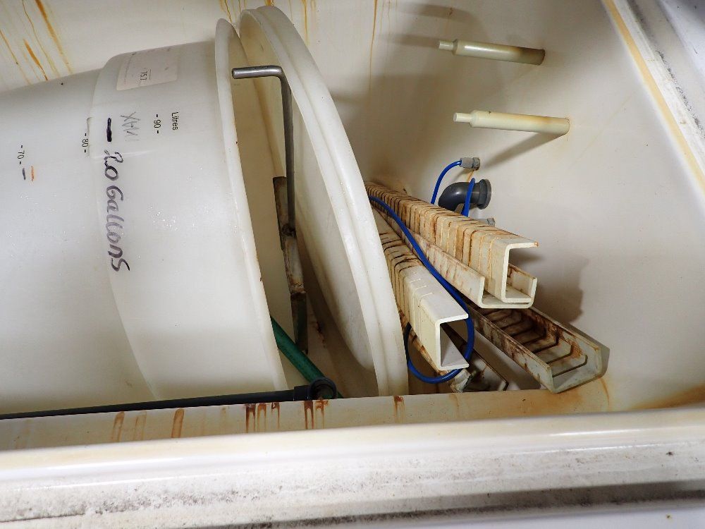 Ascott 43" X 27" X 24" Hid Salt Spray Corrosion Chamber - Ss500-220/a