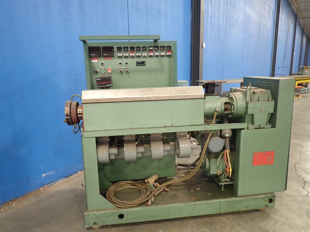 Welex Inc. 2"x42"/48 Hp Extruder - 200 24:1