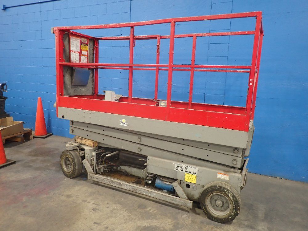 Mec 750#/19'7" Ht Electric Scissor Lift - 2034ht