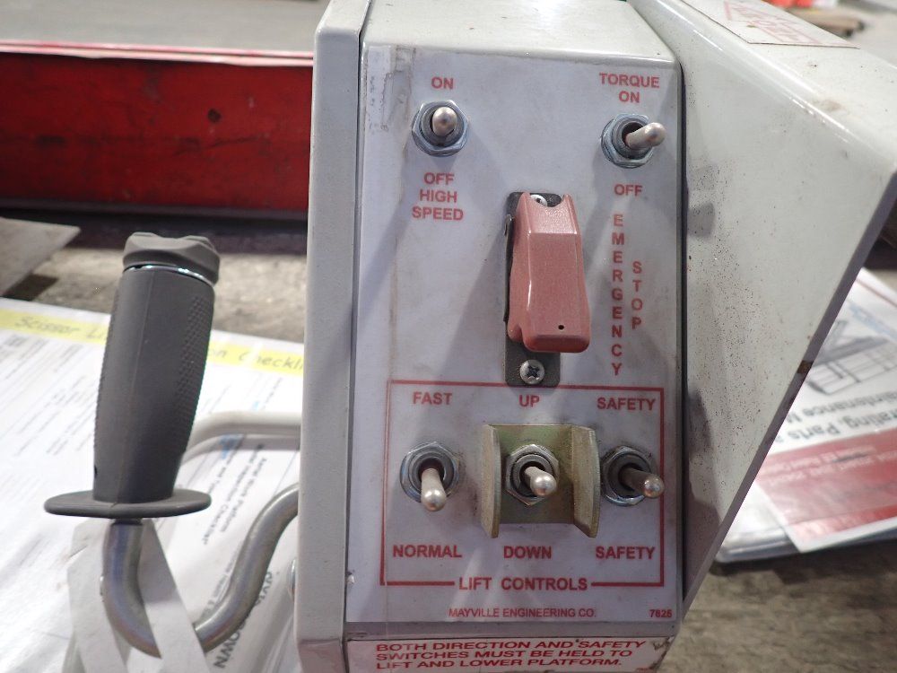 Mec 750#/19'7" Ht Electric Scissor Lift - 2034ht