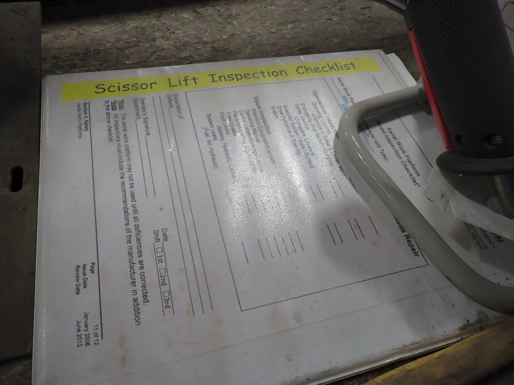 Mec 750#/19'7" Ht Electric Scissor Lift - 2034ht